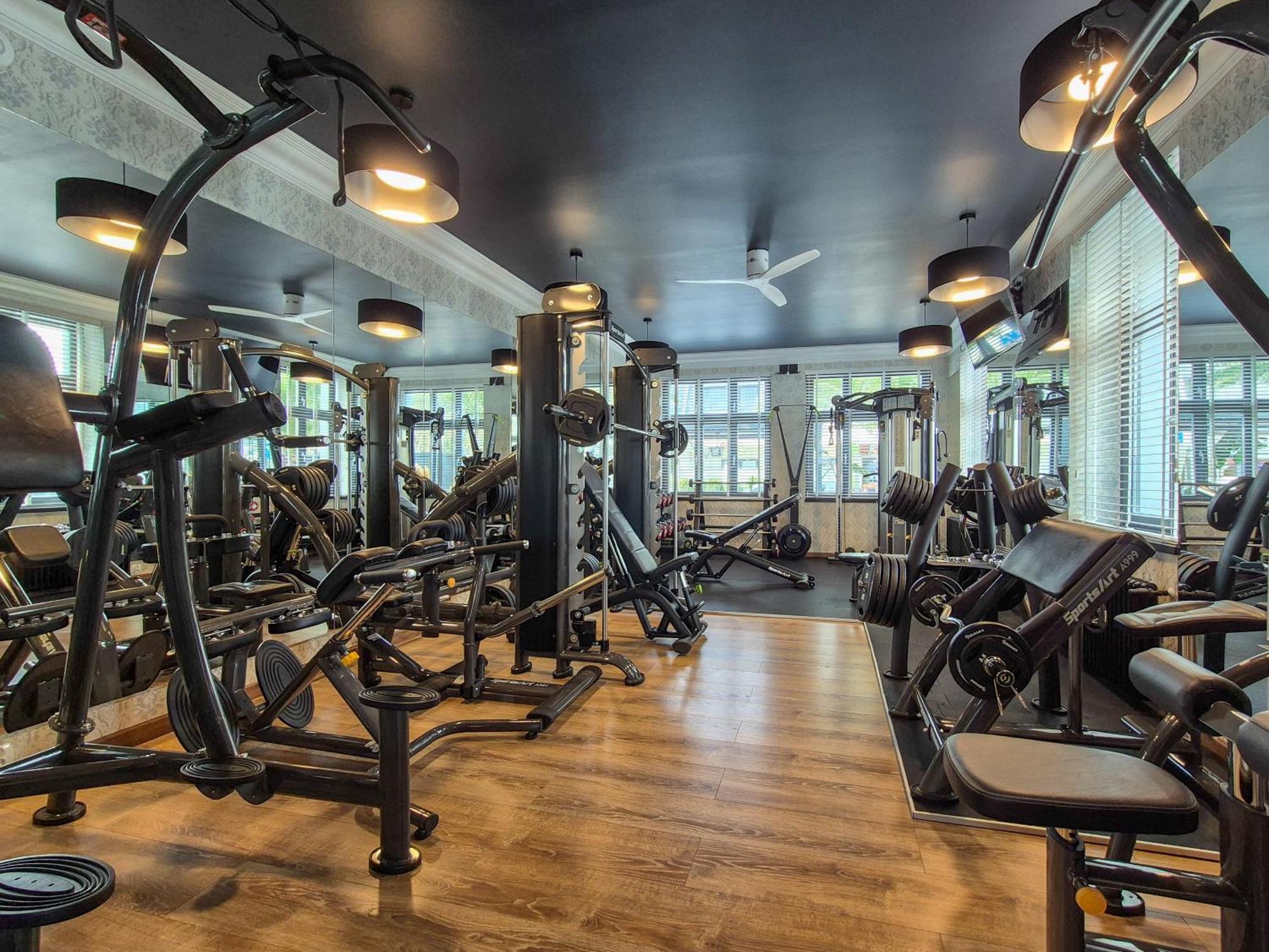 Monaco Ville Wellness เมียนซิดดรอแย ภายนอก รูปภาพ