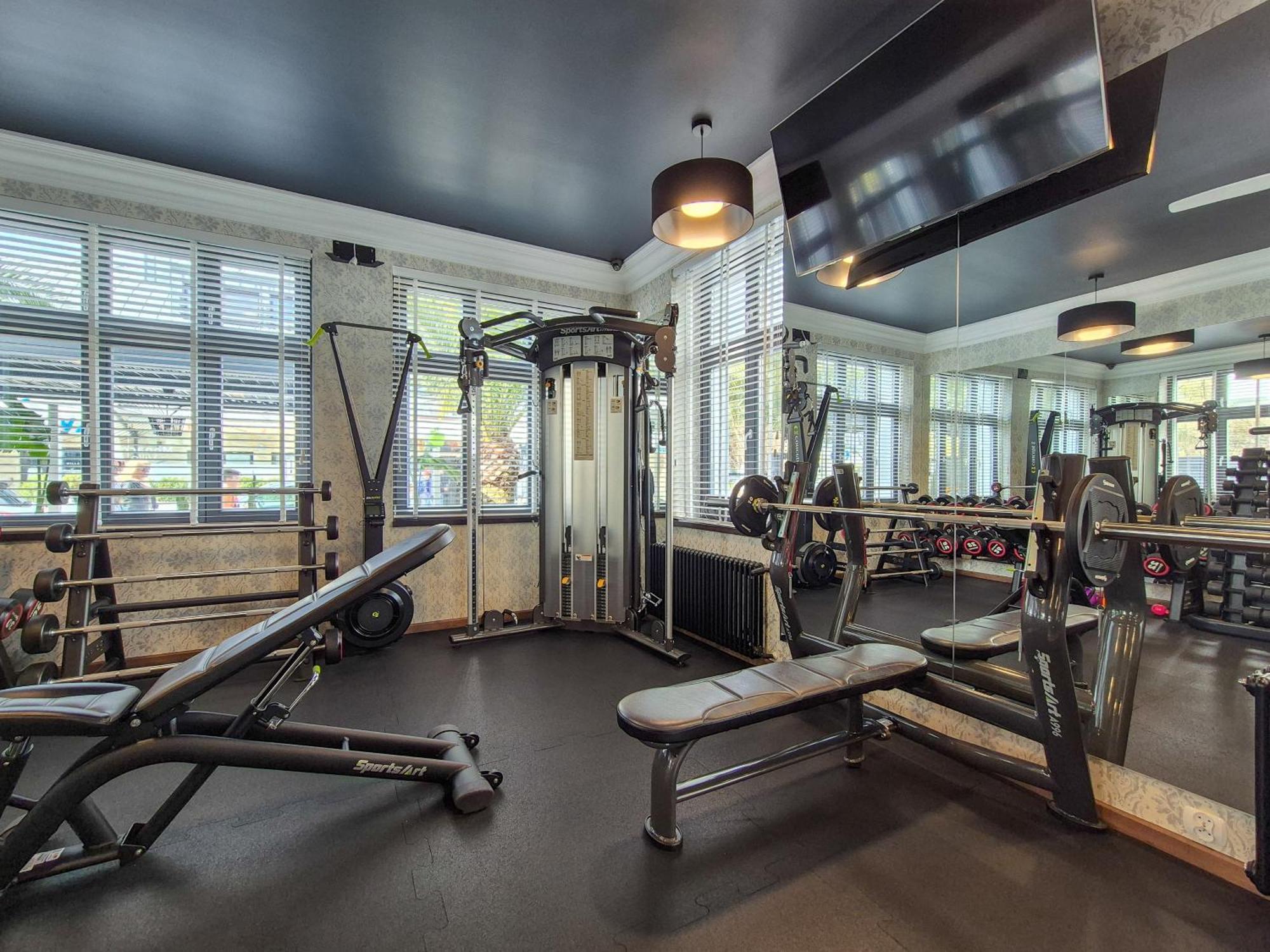 Monaco Ville Wellness เมียนซิดดรอแย ภายนอก รูปภาพ